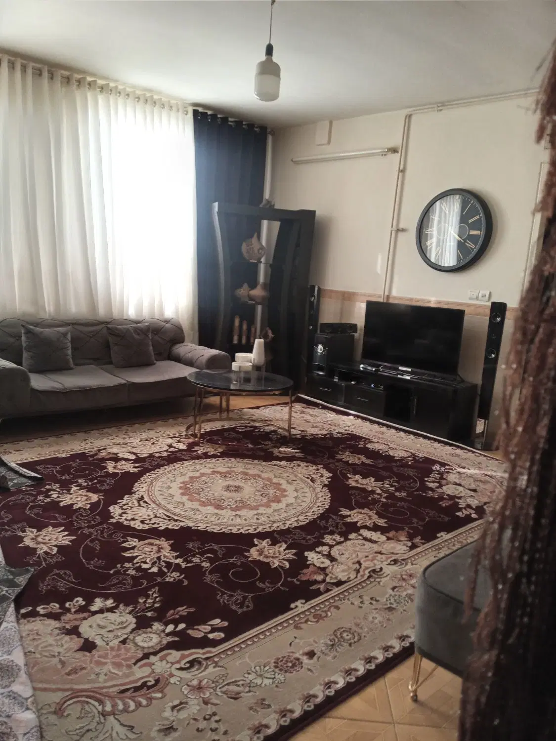رهن واجاره واحدی ۷۲متری انتهای خیابان محسنی