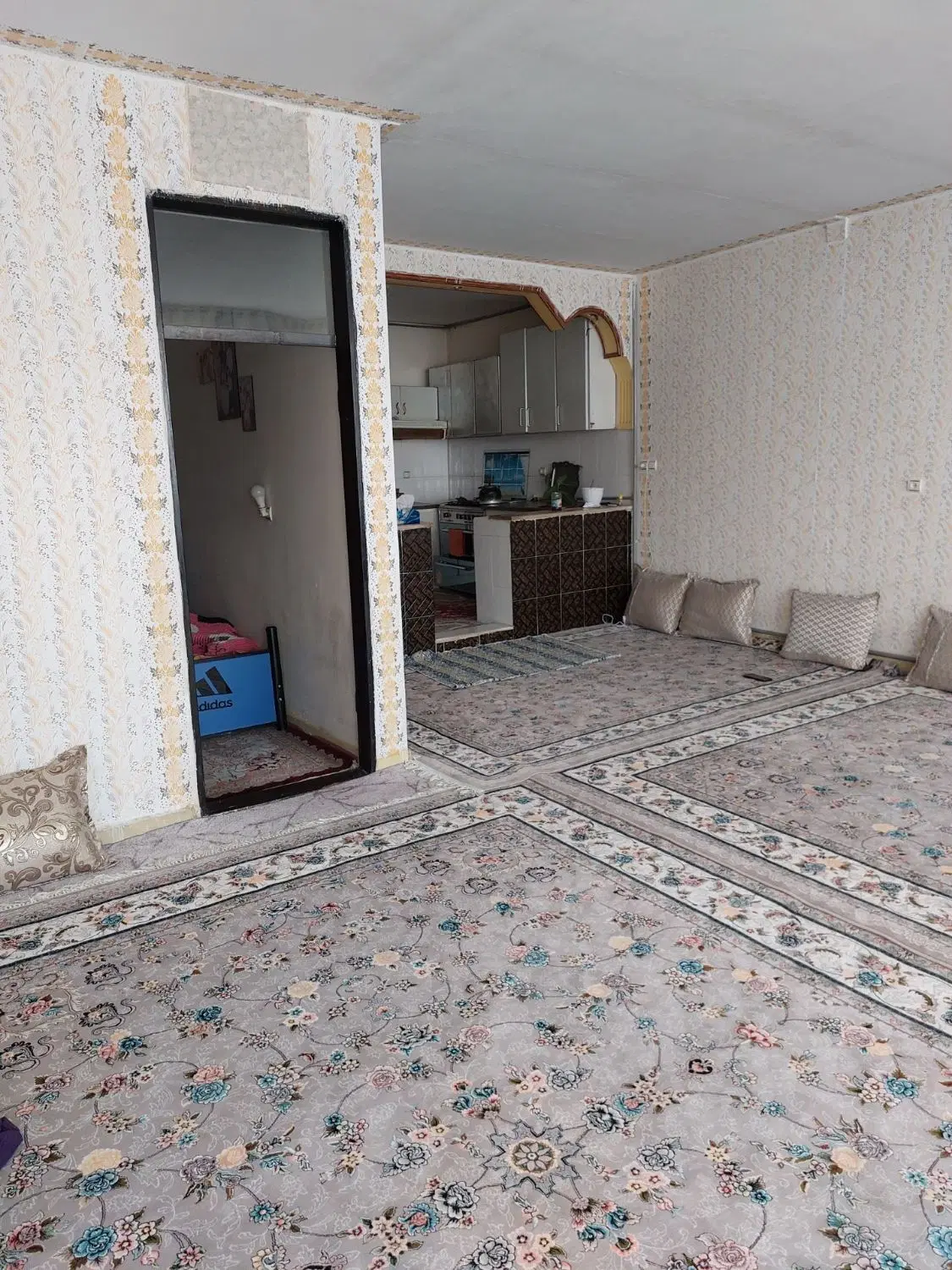 خانه ۱۱۲ متری  معاوضه با خودرو سواری و باغچه