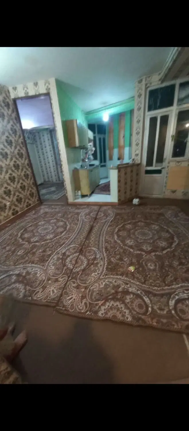 یک منزل آپارتمانی واقع در چابهار خیابان امام