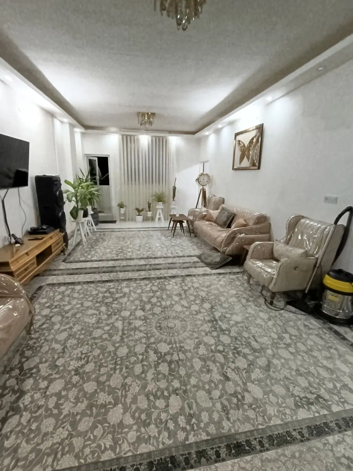 آپارتمان ۹۵ متری مطهری شمالی
