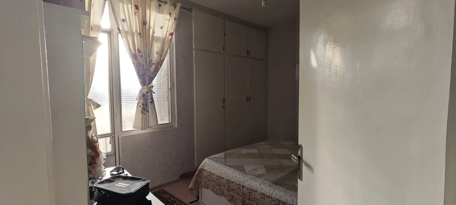 آپارتمان ۷۶متر بر بلوار معلم