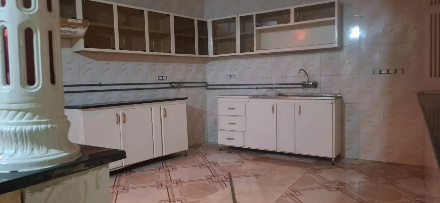 رهن و اجاره خانه اشکبوس نادری