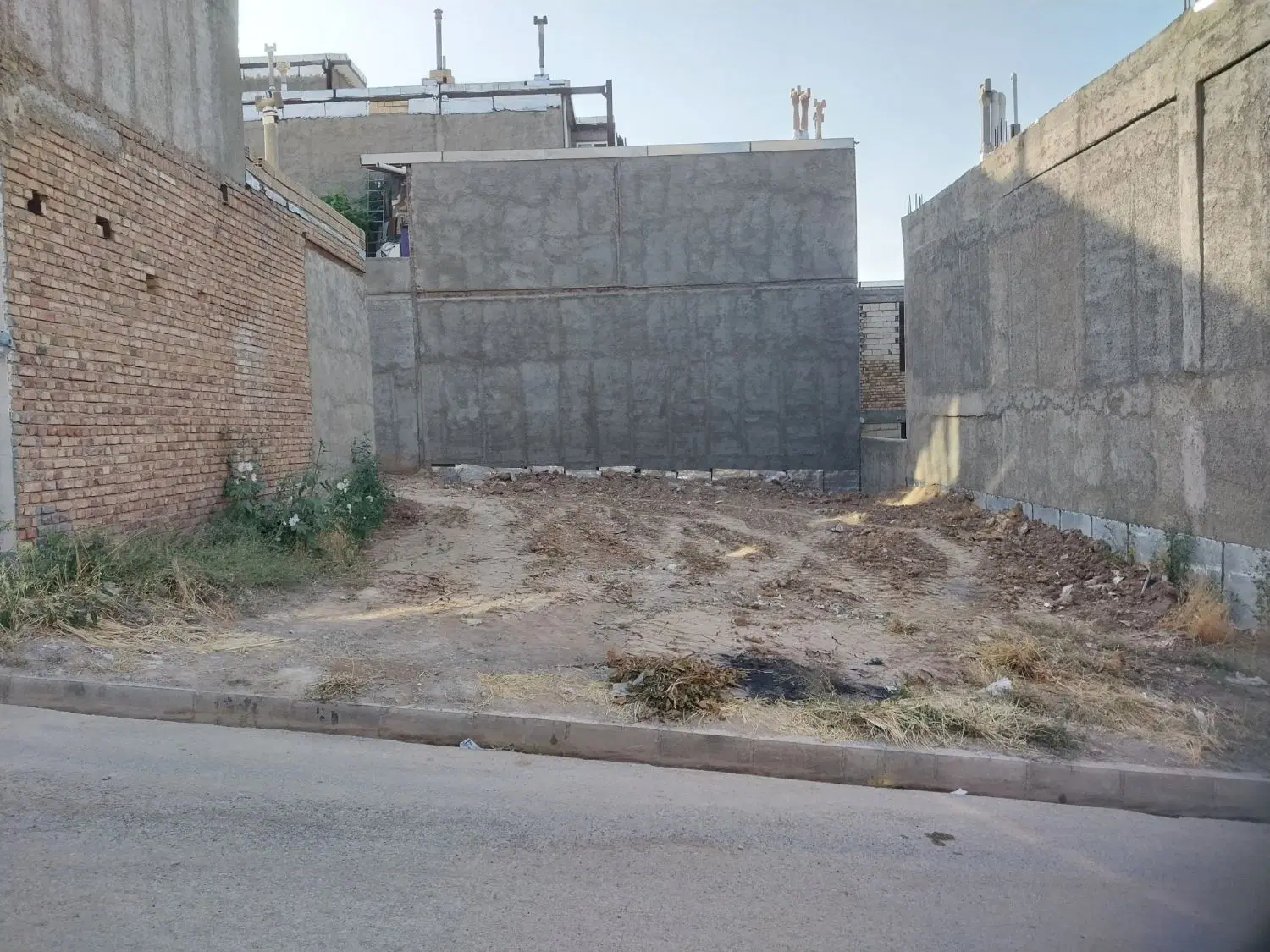 زمین بهداری انعام داخل محدوده
