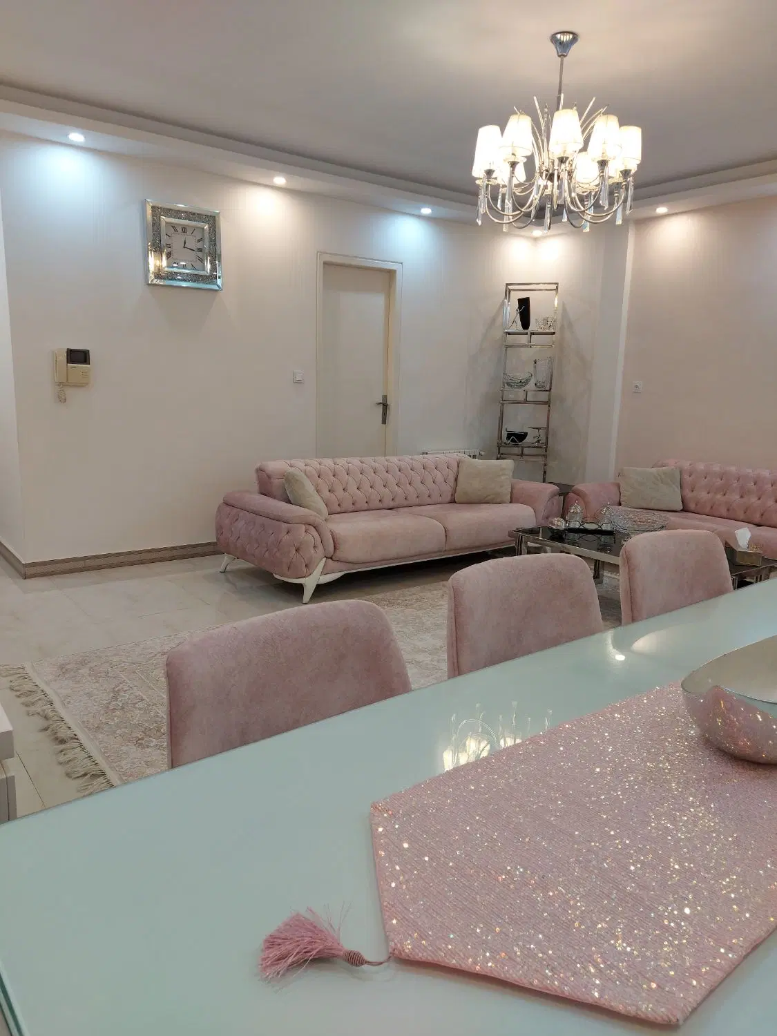 آپارتمان ۶۷ متری پرستار شمالی (کوچه رقیمی)
