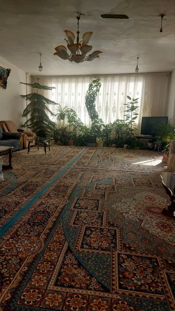 ملک تجاری مسکونی