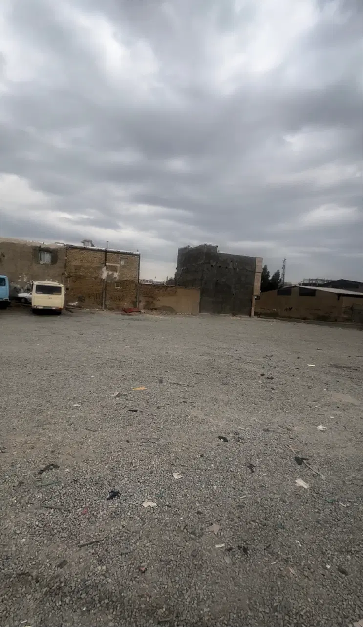 زمین مسکونی ۴۵۰ متری رباط کریم