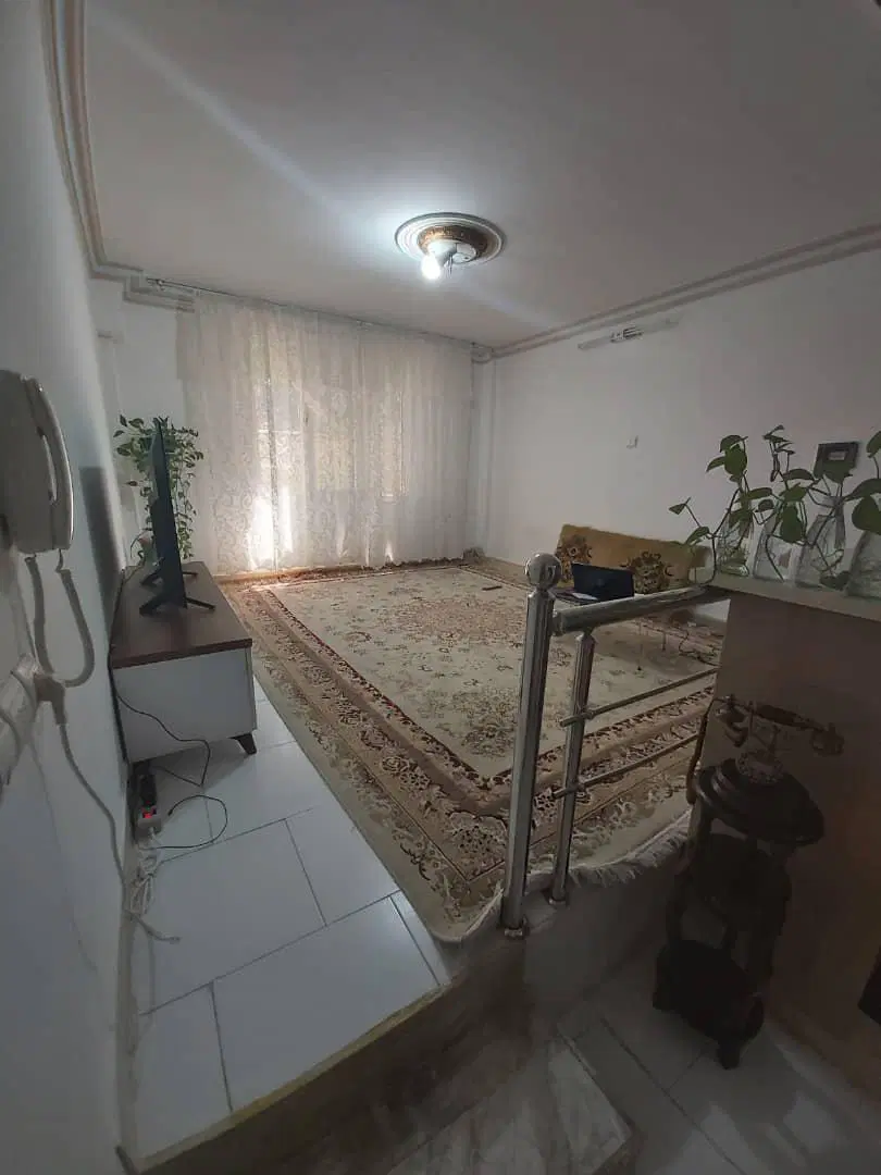 ۳۸ متر با پارکینگ مقدم
