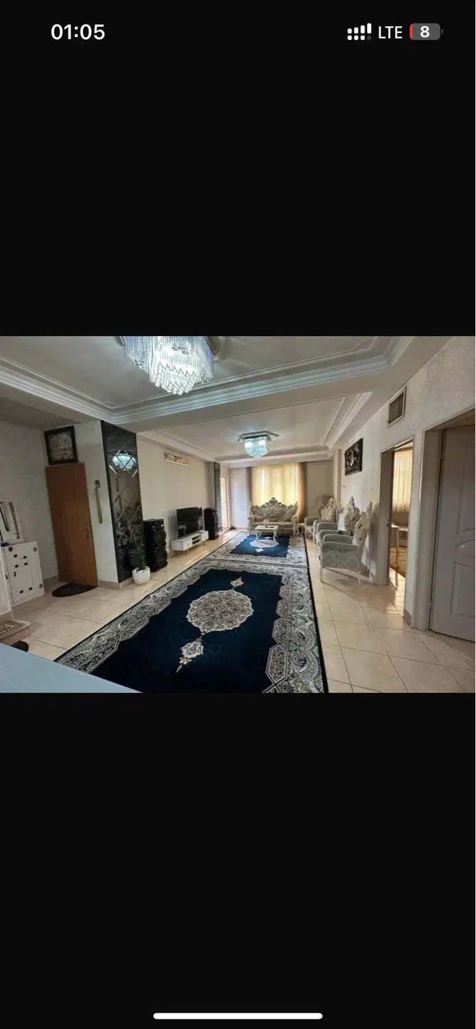 آپارتمان ۹۸ متری خیابان رجایی ۲ نبش