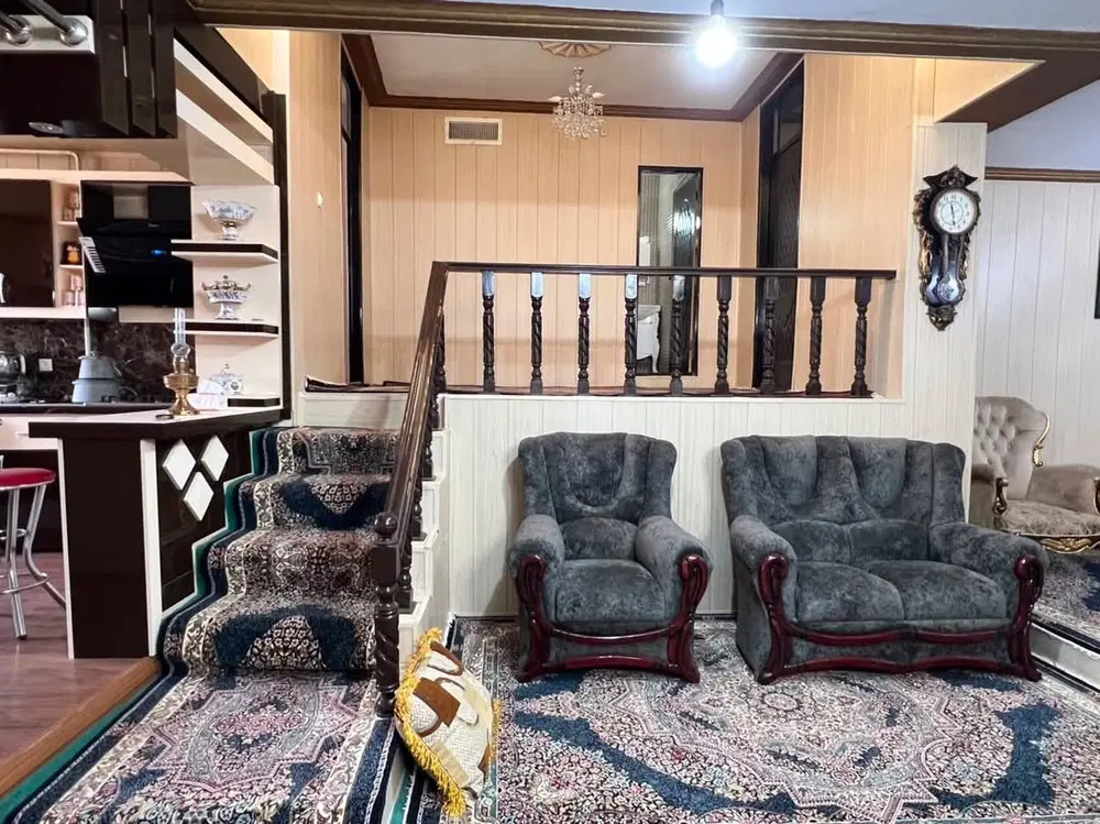 خانه ویلایی یک و نیم طبقه سند شش دانگ