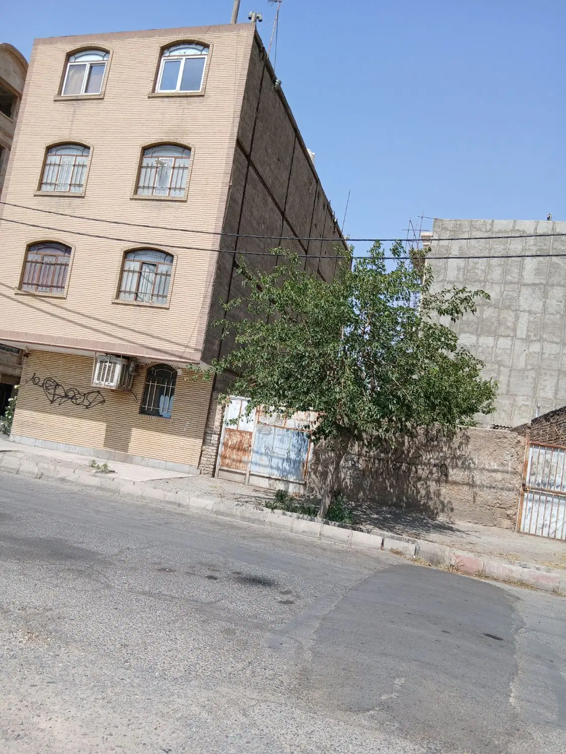 مزایده منزل مسکونی درمنظریه فردیس