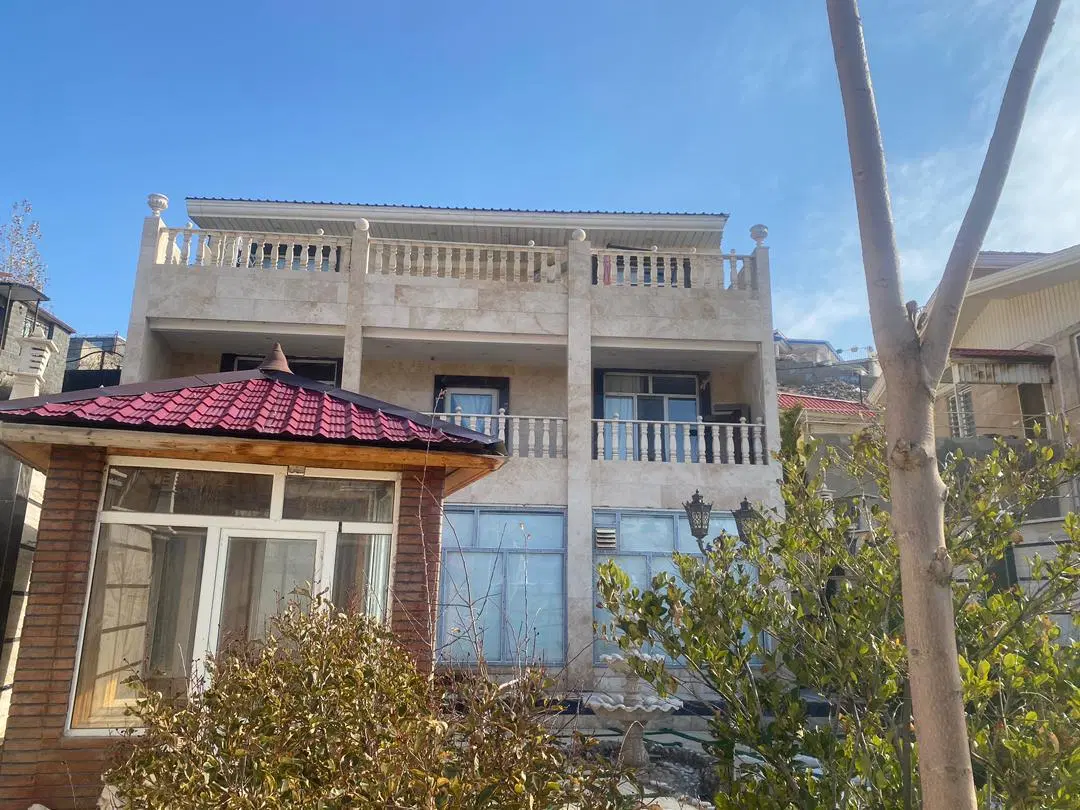 رودهن 500متر ویلای لوکس ویو دار در تاپ لوکیشن