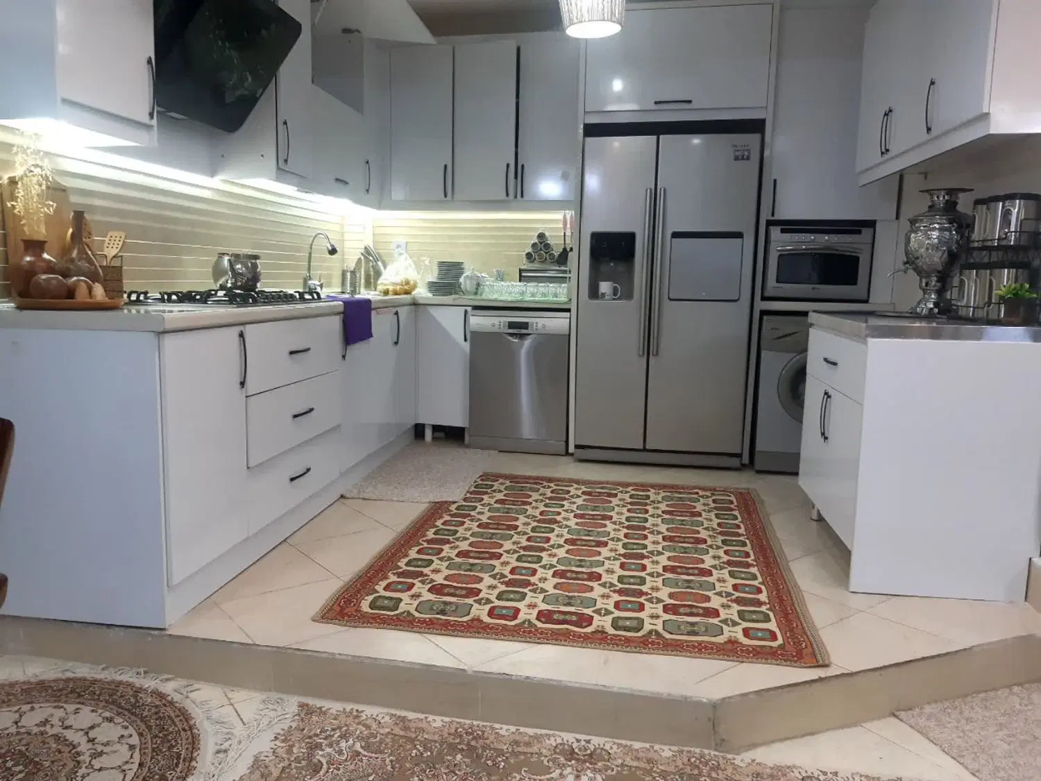 آپارتمان سه خواب 107 متری