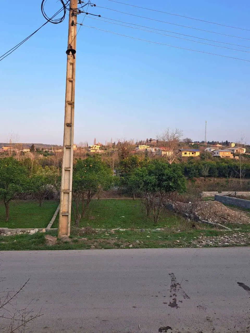 زمین مسکونی