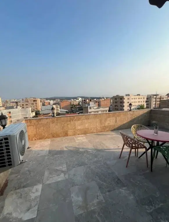 اجاره پنت هاوس بعثت ۹۰ متری طبقه آخر _ نهضت