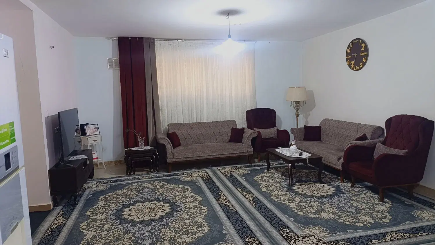 اجاره واحد ۹۰متری مجتمع نیک فرجامان بلوار زن