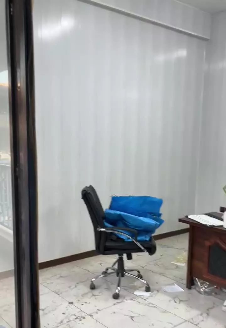 ۱۸ متر باز سازی شده ۲ خط تلفن و کولر گازی