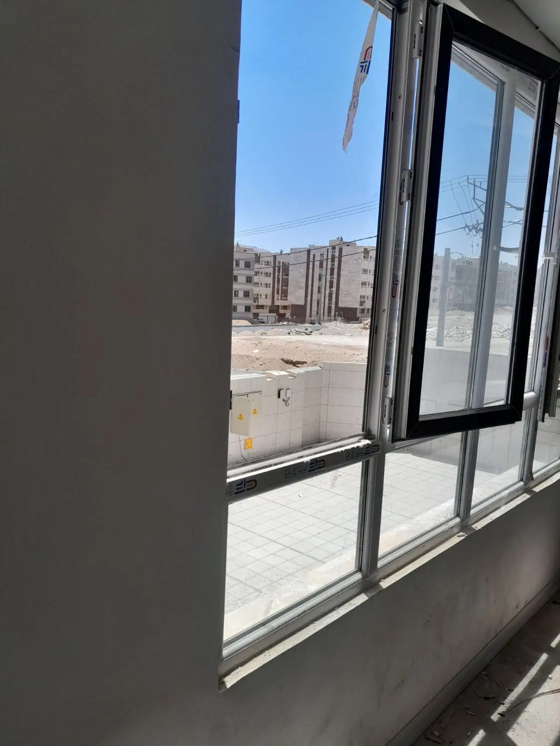واحد ۱۱۴ متری فاز۳ شهیدناصری