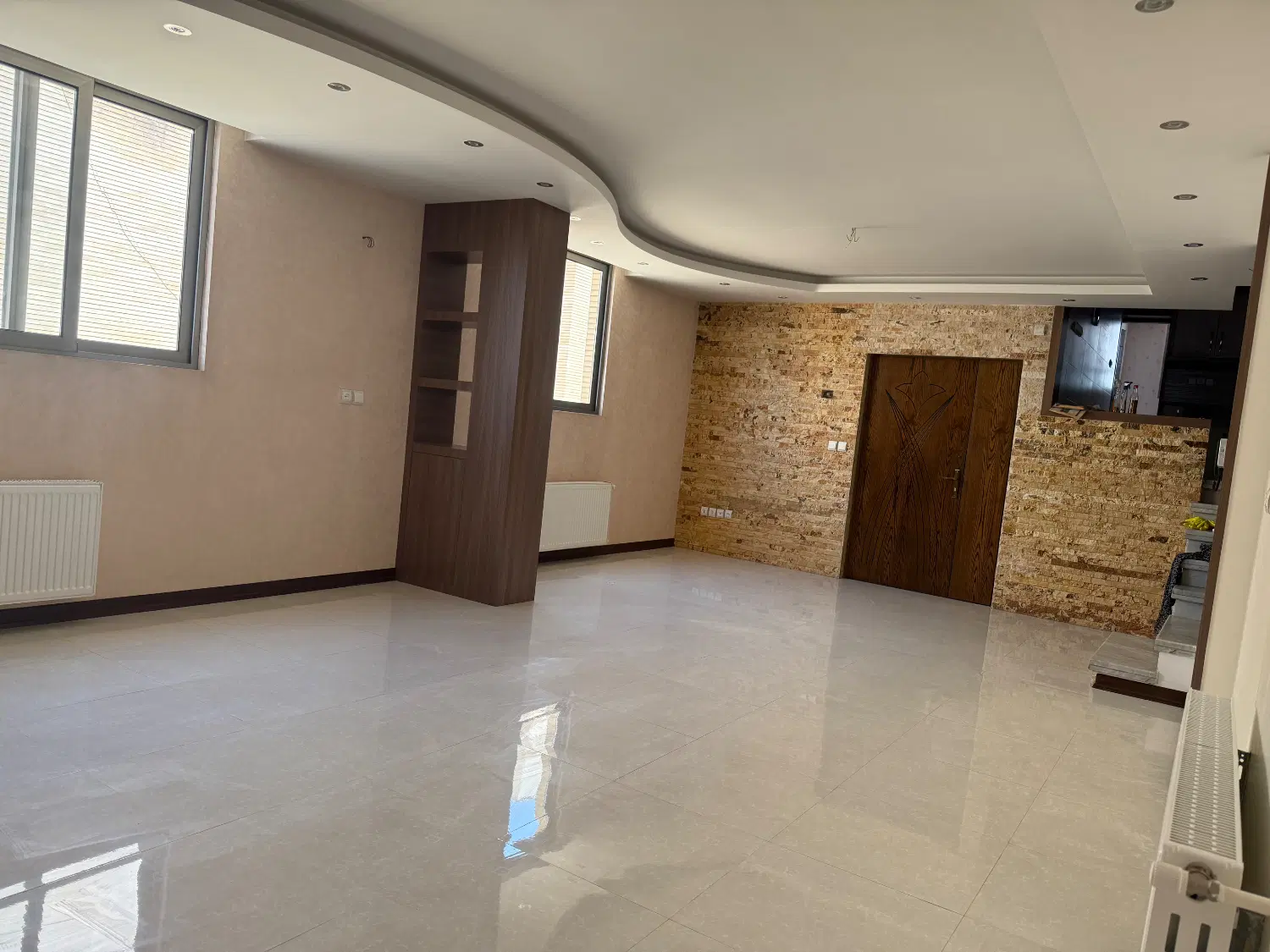 اجاره یک واحد مسکونی ۱۲۰ متری