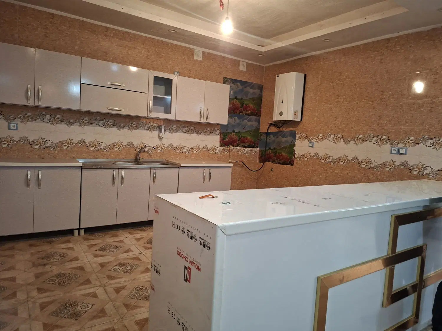 خونه اجاره ای گوشه
