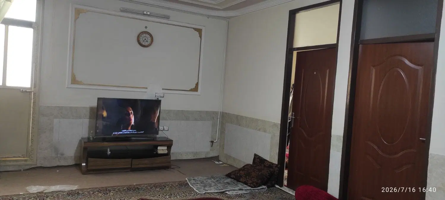 واحد اجاره ایی بر خیابون اصلی