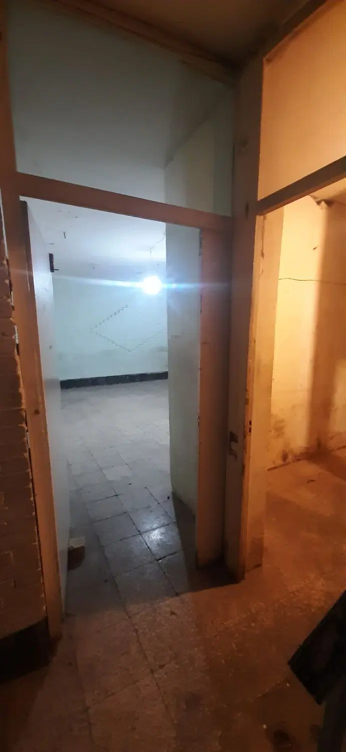 اجاره زیر زمین تجاری و کارگاه