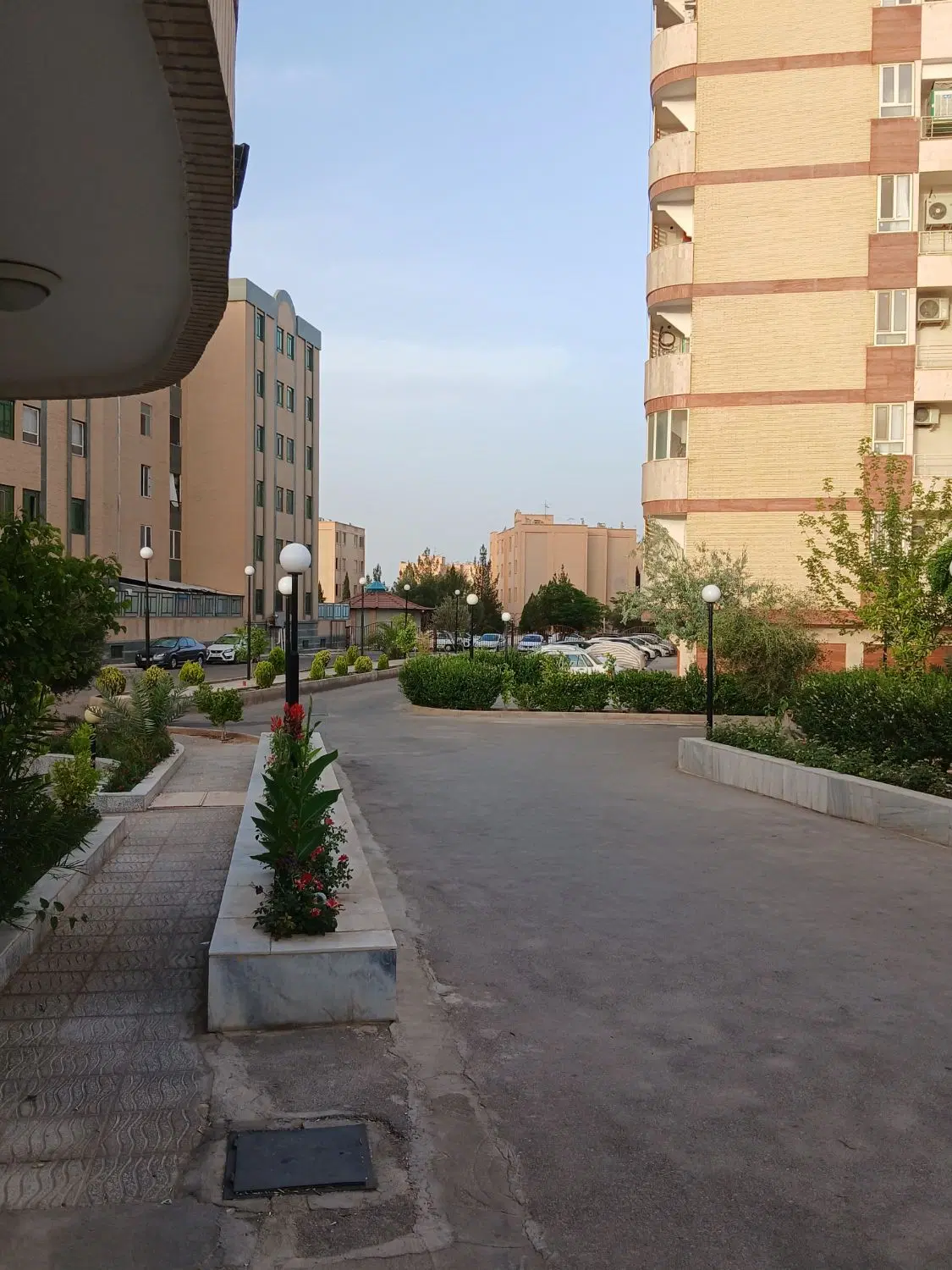 آپارتمان برج دی مهراوران