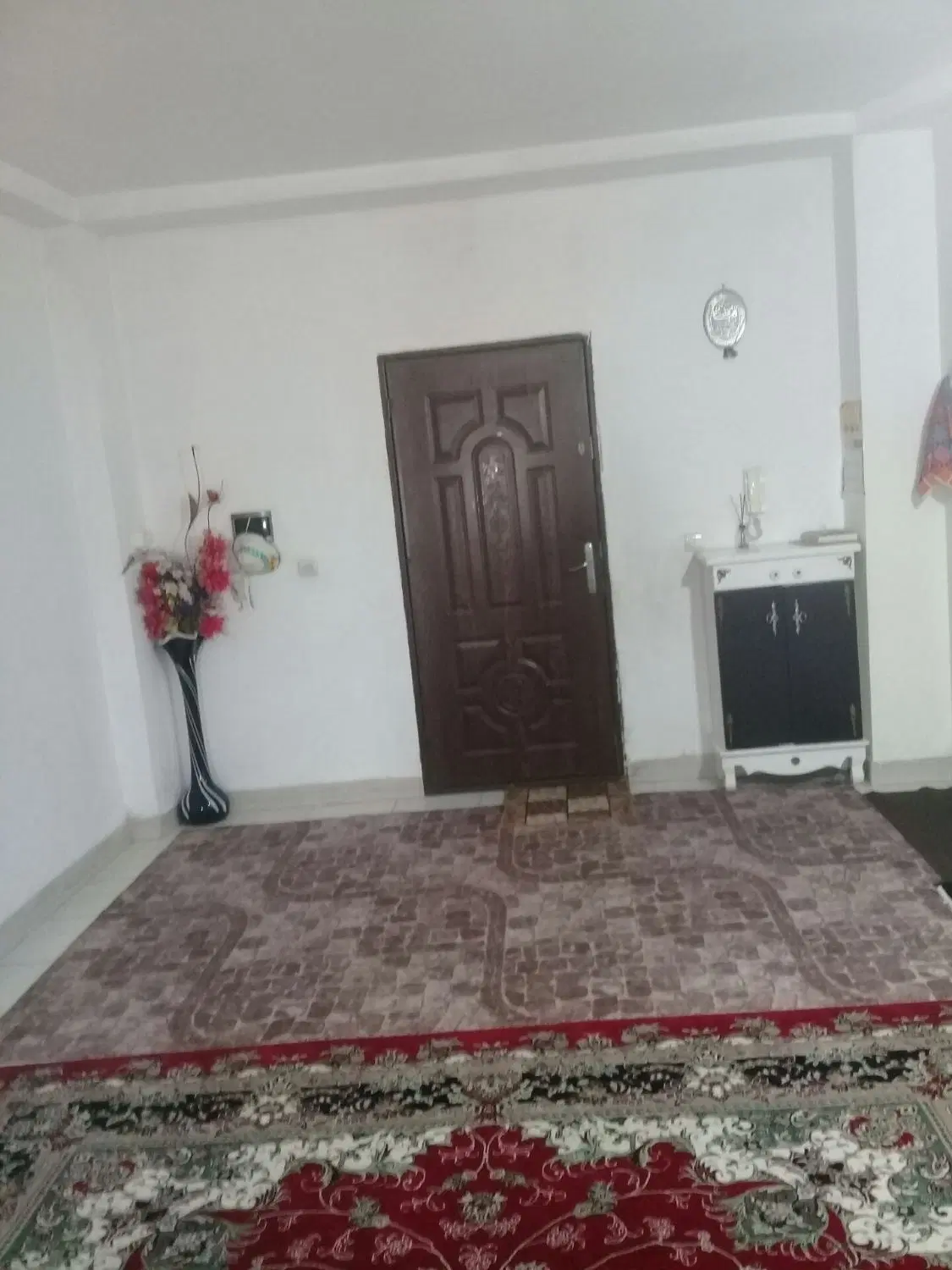 آپارتمان 75 متری ماهدشت تخلیه