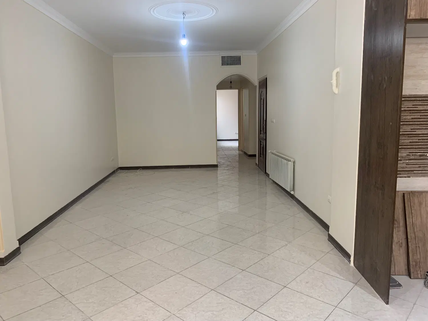 فروش دو واحد آپارتمان و رهن و اجاره یک واحد
