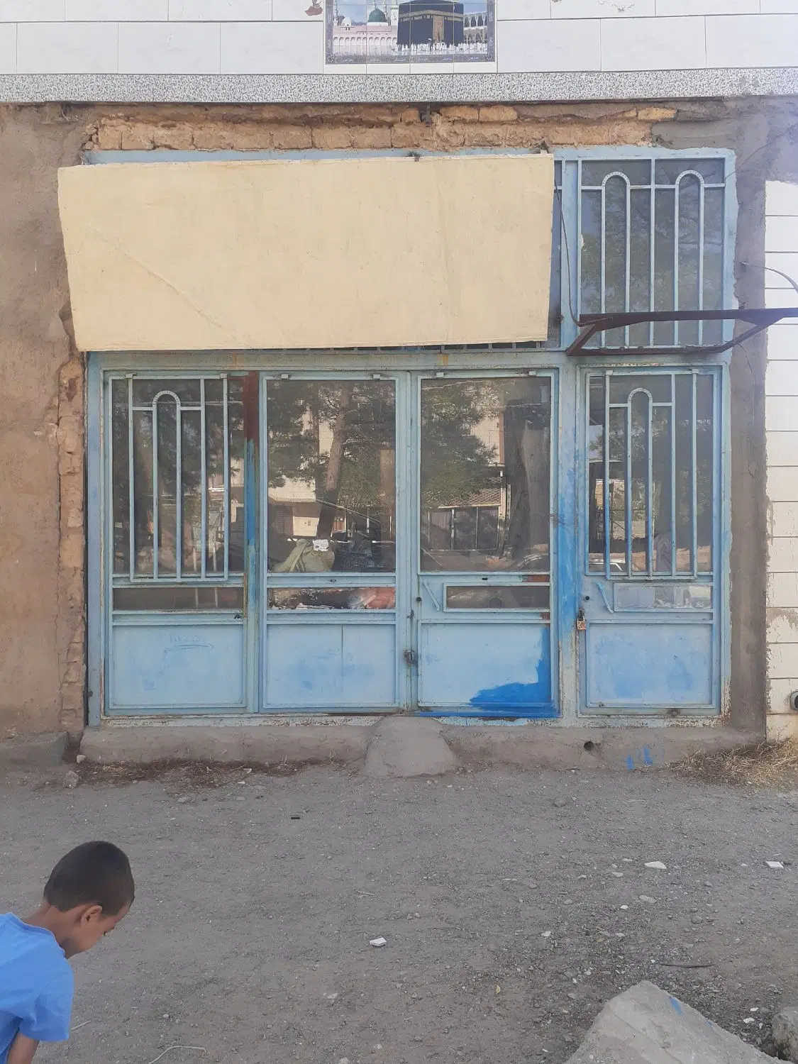 مغازه واقع در خیابان کشاورز برای کرایه