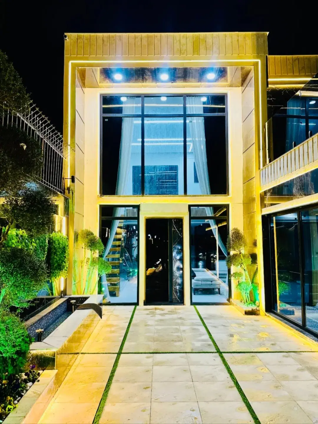 فروش واحد صفر در شهیدصارمی کد2872