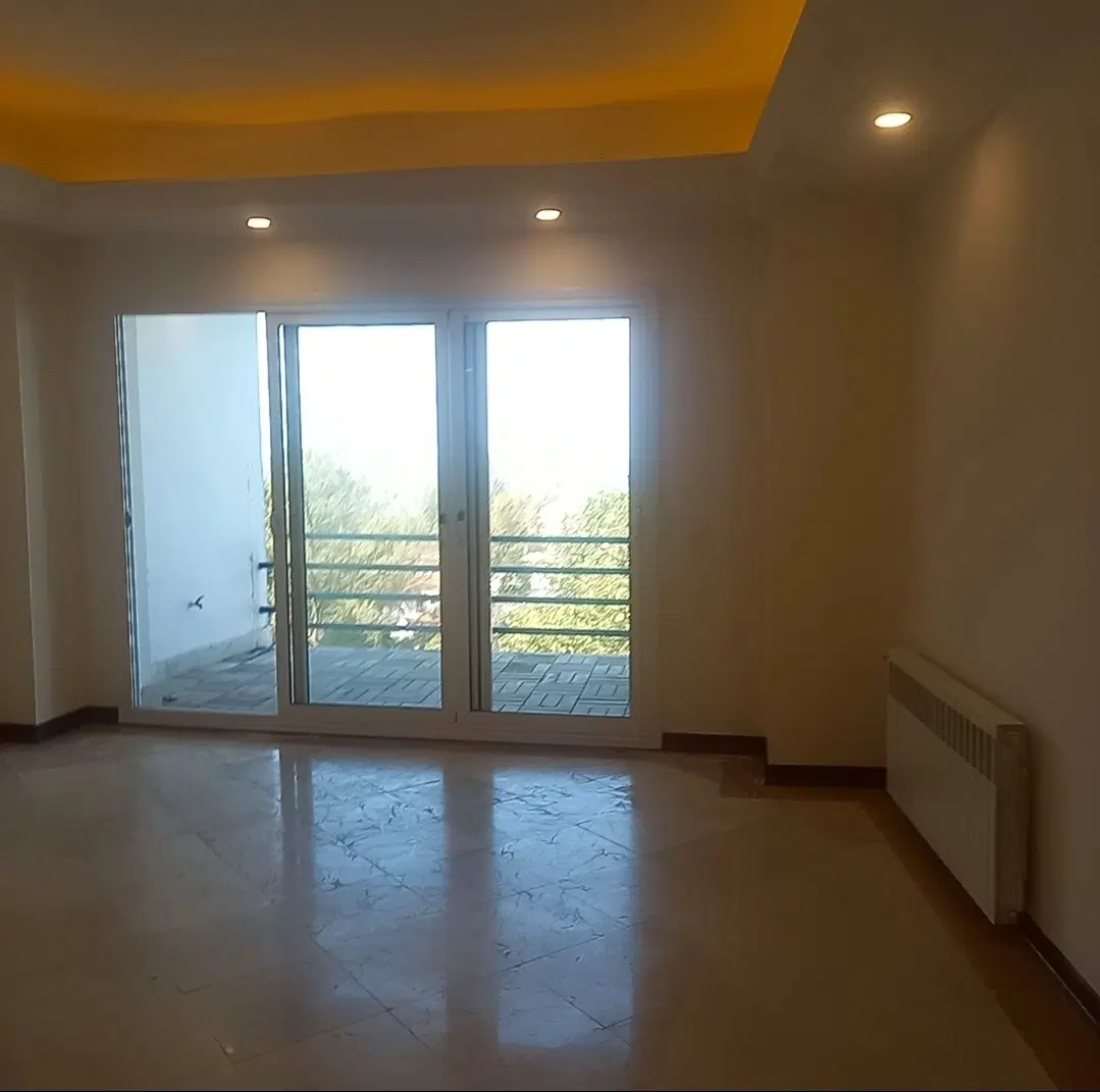 آپارتمان ۱۵۰ متری ساحلی