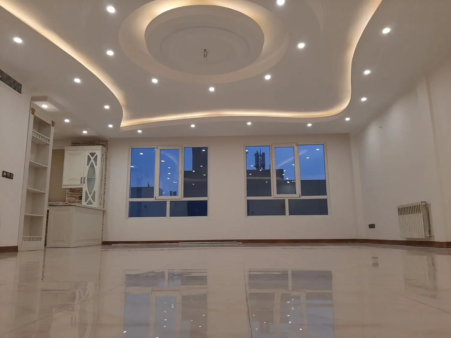 ۱۴۶ متر فول امکانات