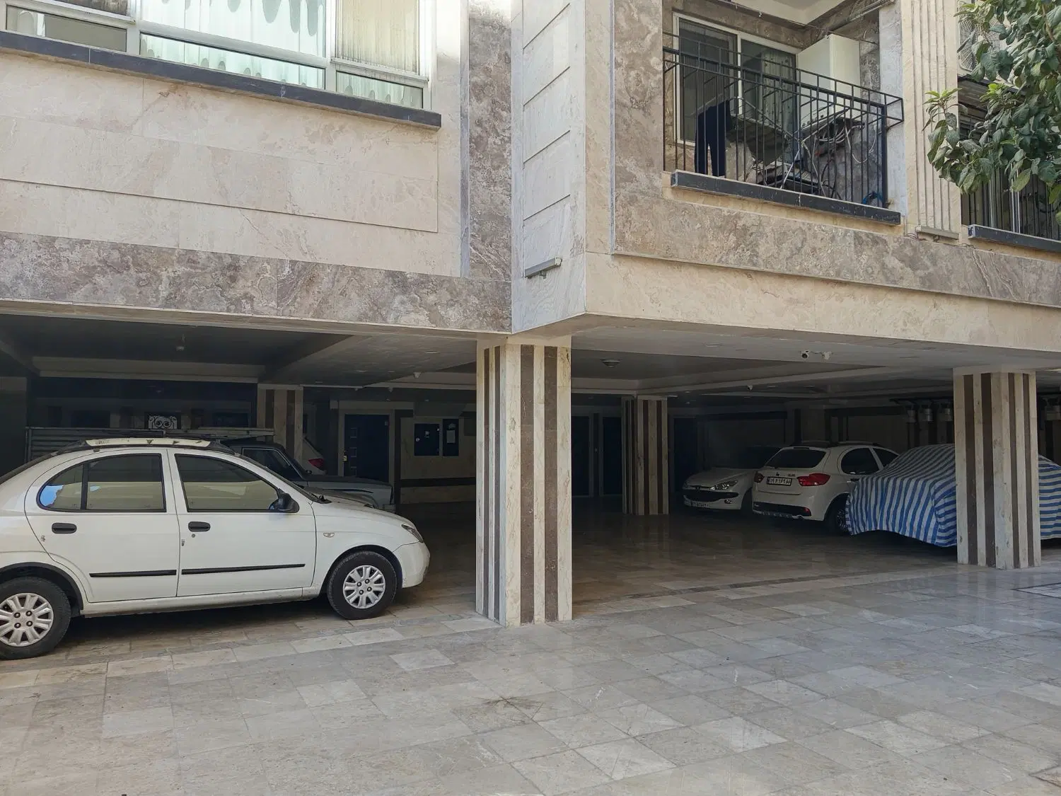 فروش آپارتمان 117متری دو خواب