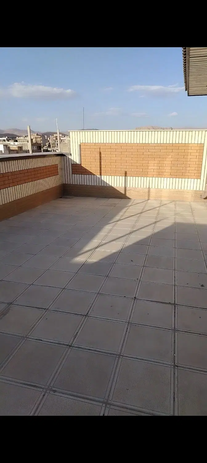 پنت هوس معلم