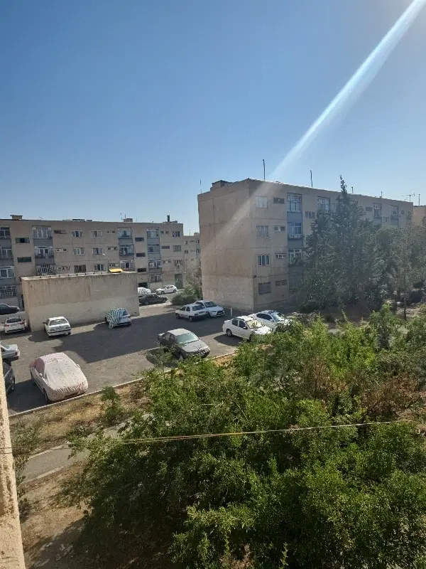 ۸۱ متر ۲ خواب شهرک لاله دهکده المپیک