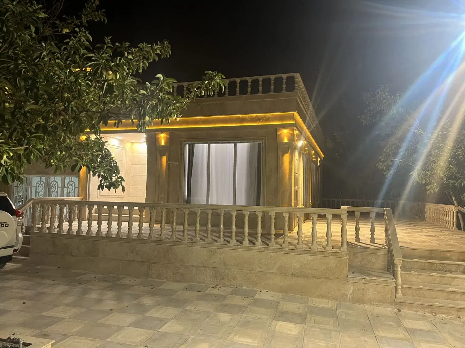 واحد 216 متری در بلوار بهشت ۳ خوابه با مستر صفر