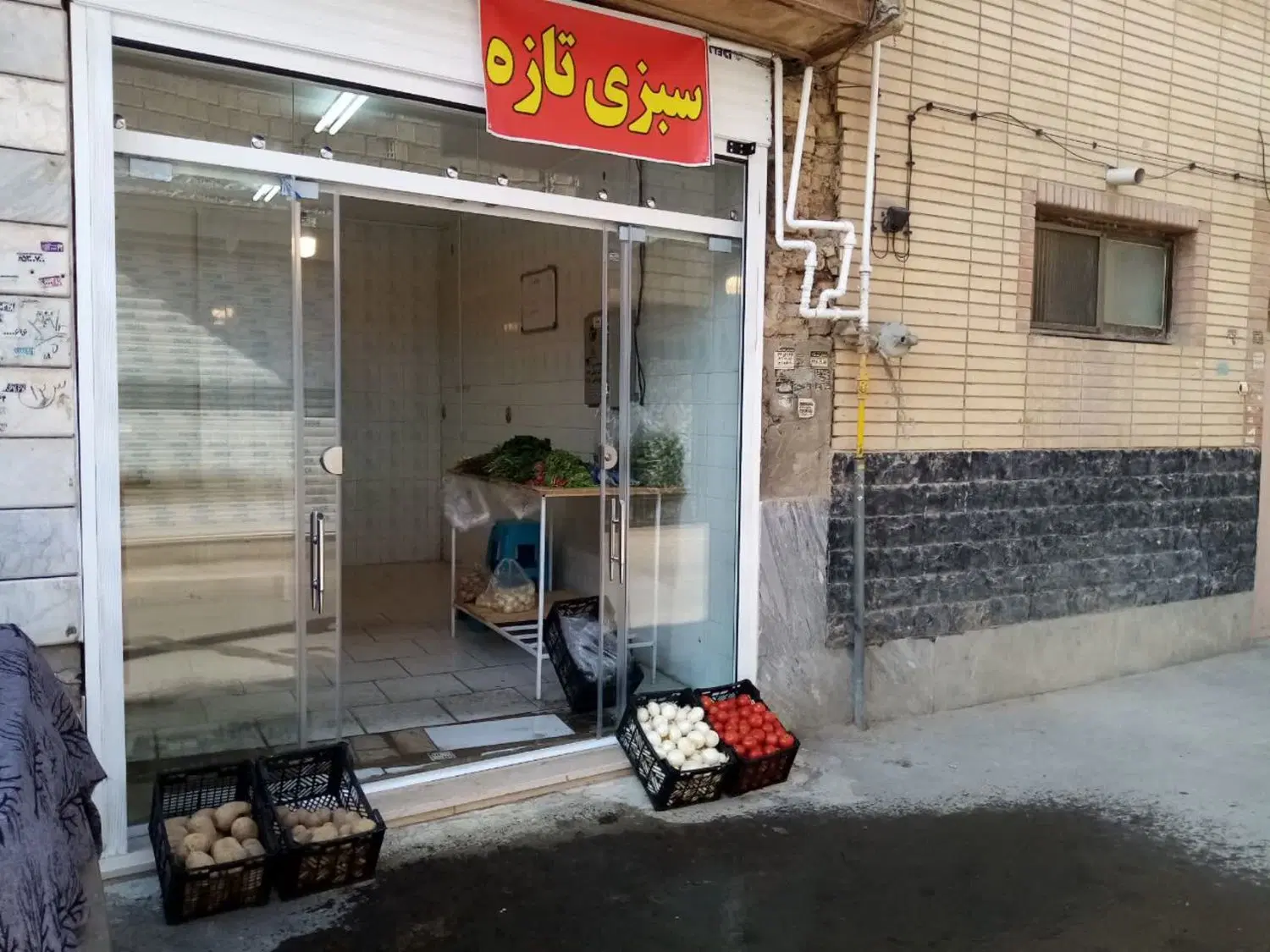 اجاره مغازه 17 متری