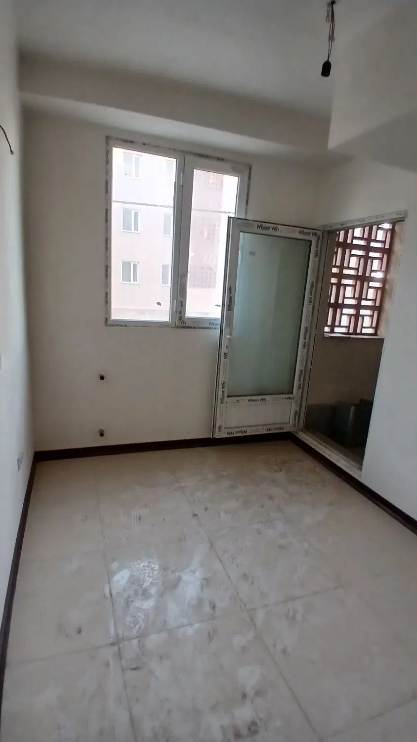 آپارتمان آماده سکونت پاسارگاد۱ با پارکینگ