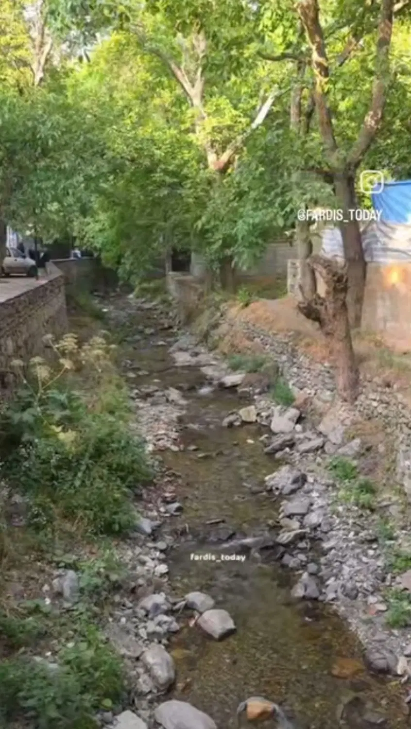 زمین ۱۲۰ متر سنج