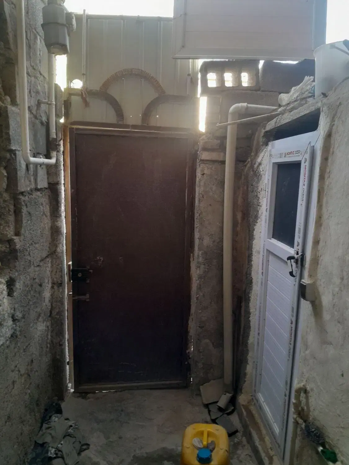 منزل مسکونی‌ کرناچی