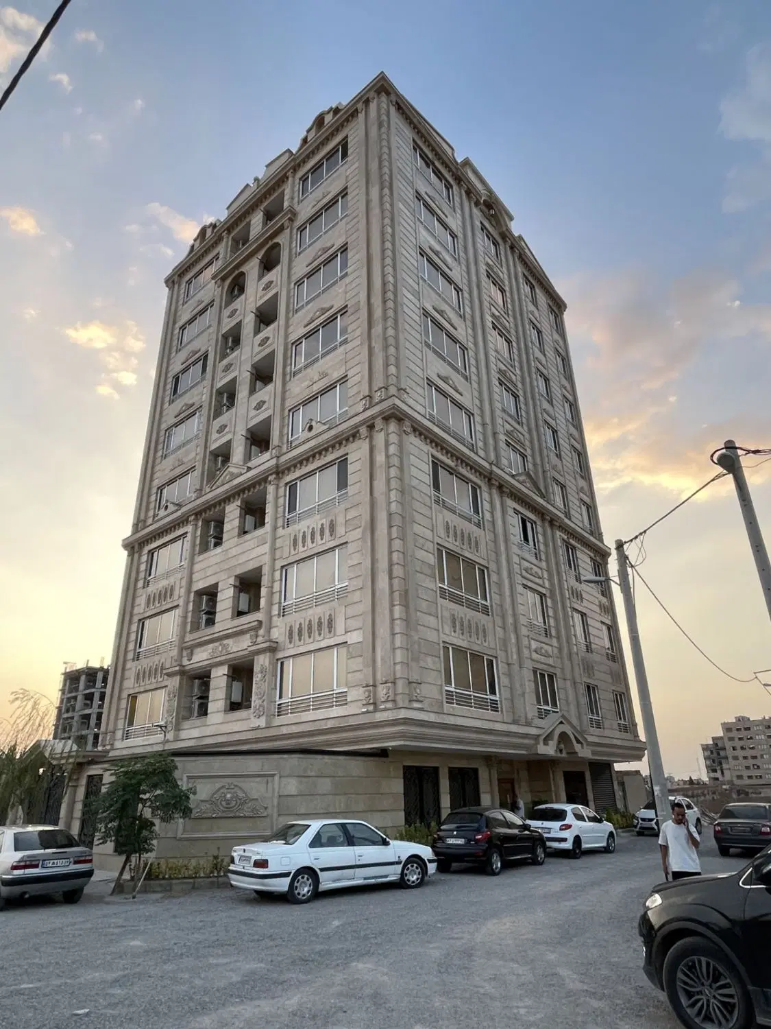 فروش اپارتمان ۱۸۵متربلوار جمهوری کشاورز