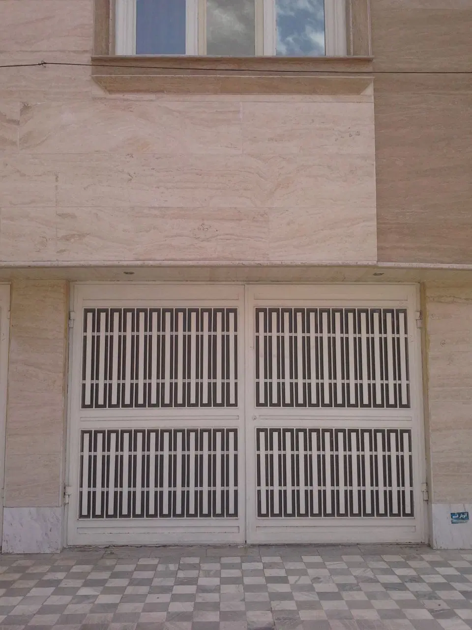 اجاره پارکینگ به انباری