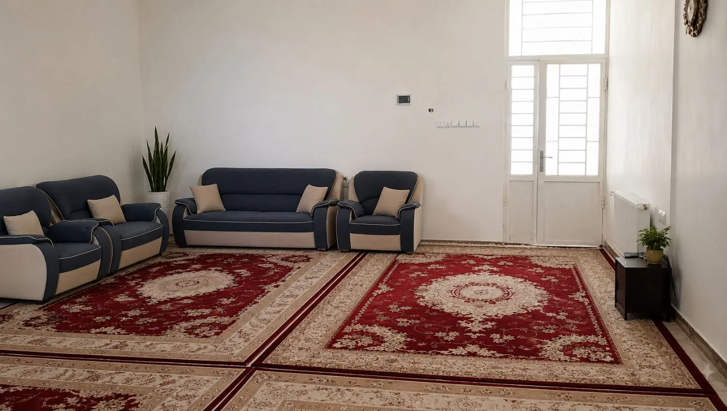 فروش خونه زمینی سه طبقه هانیوان