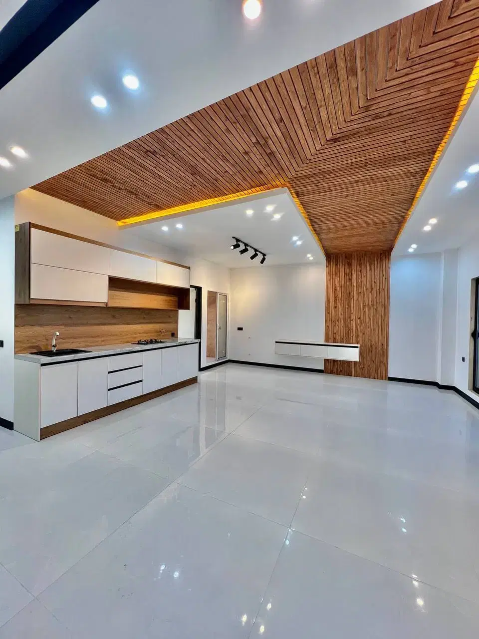 کاخ ویلای هوشمند استخرداخلی شهرک قدیمی