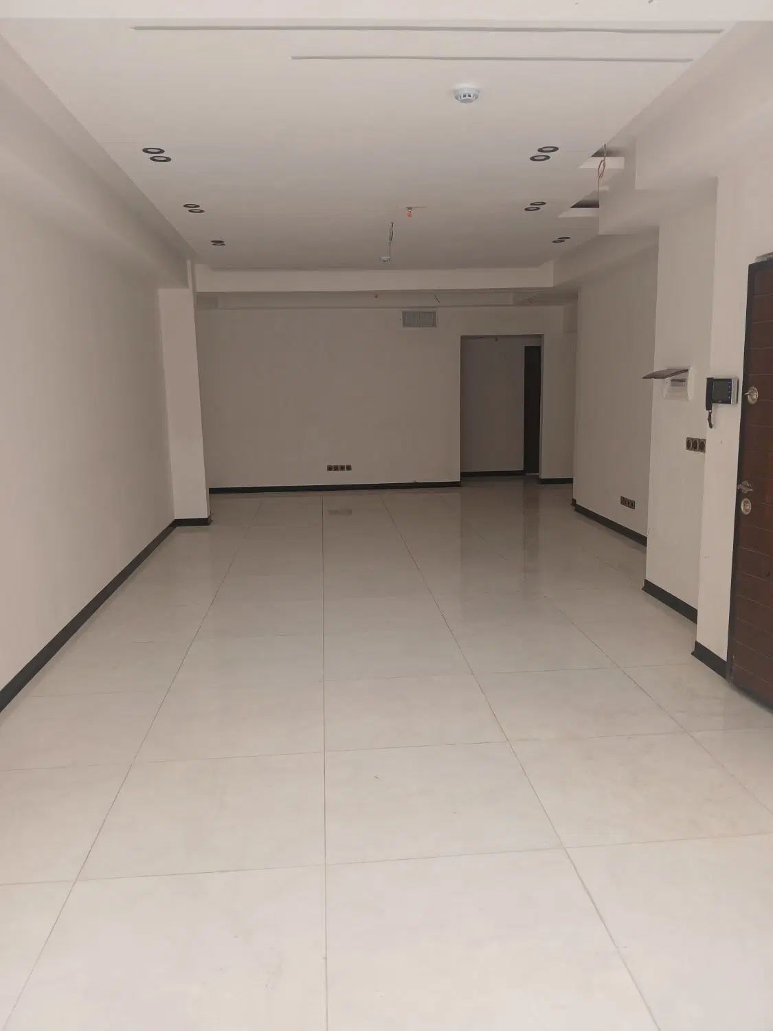 اپارتمان سه خوابه نوساز