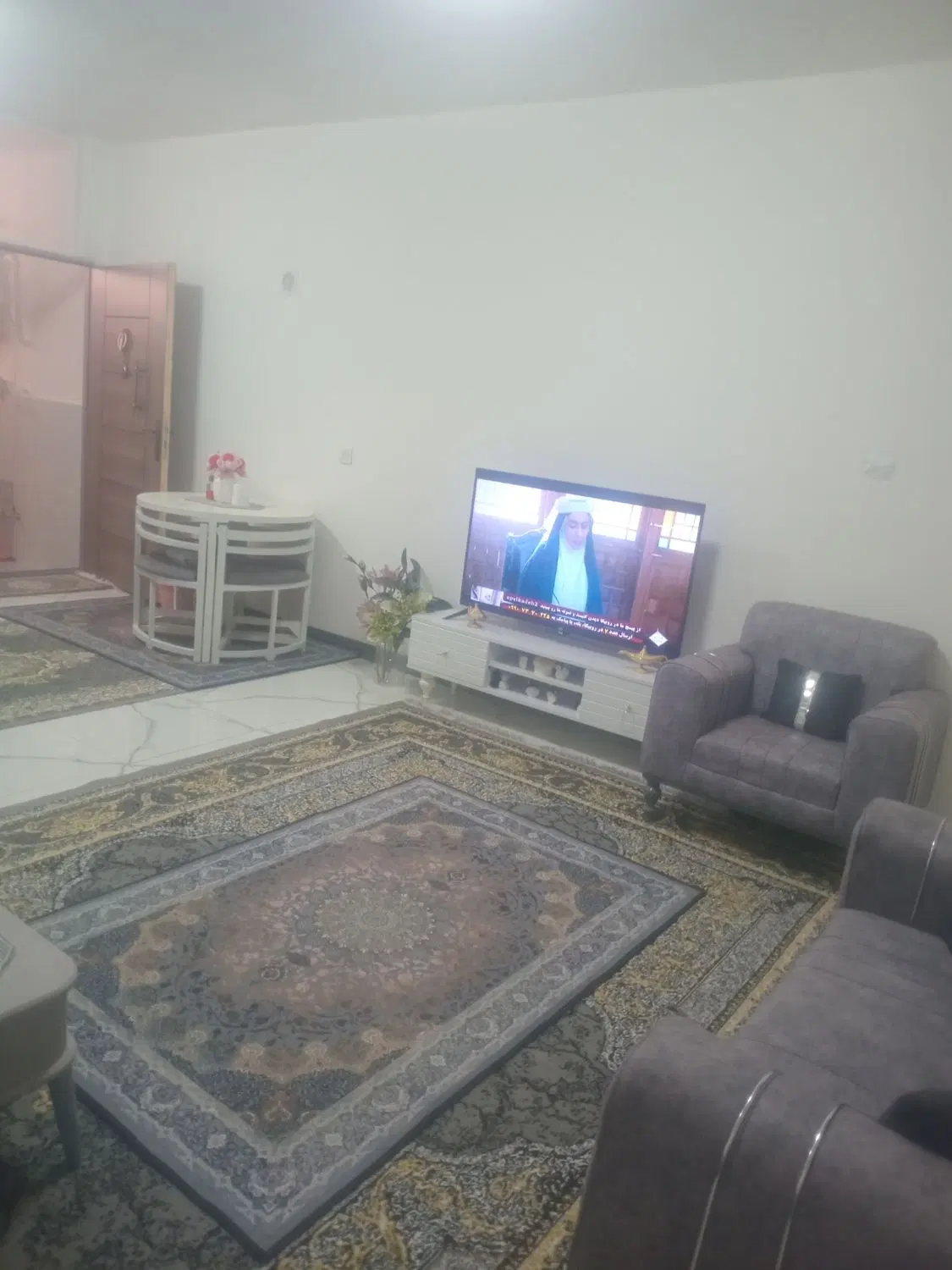 فروش خانه ی ویلایی در دو طبقه
