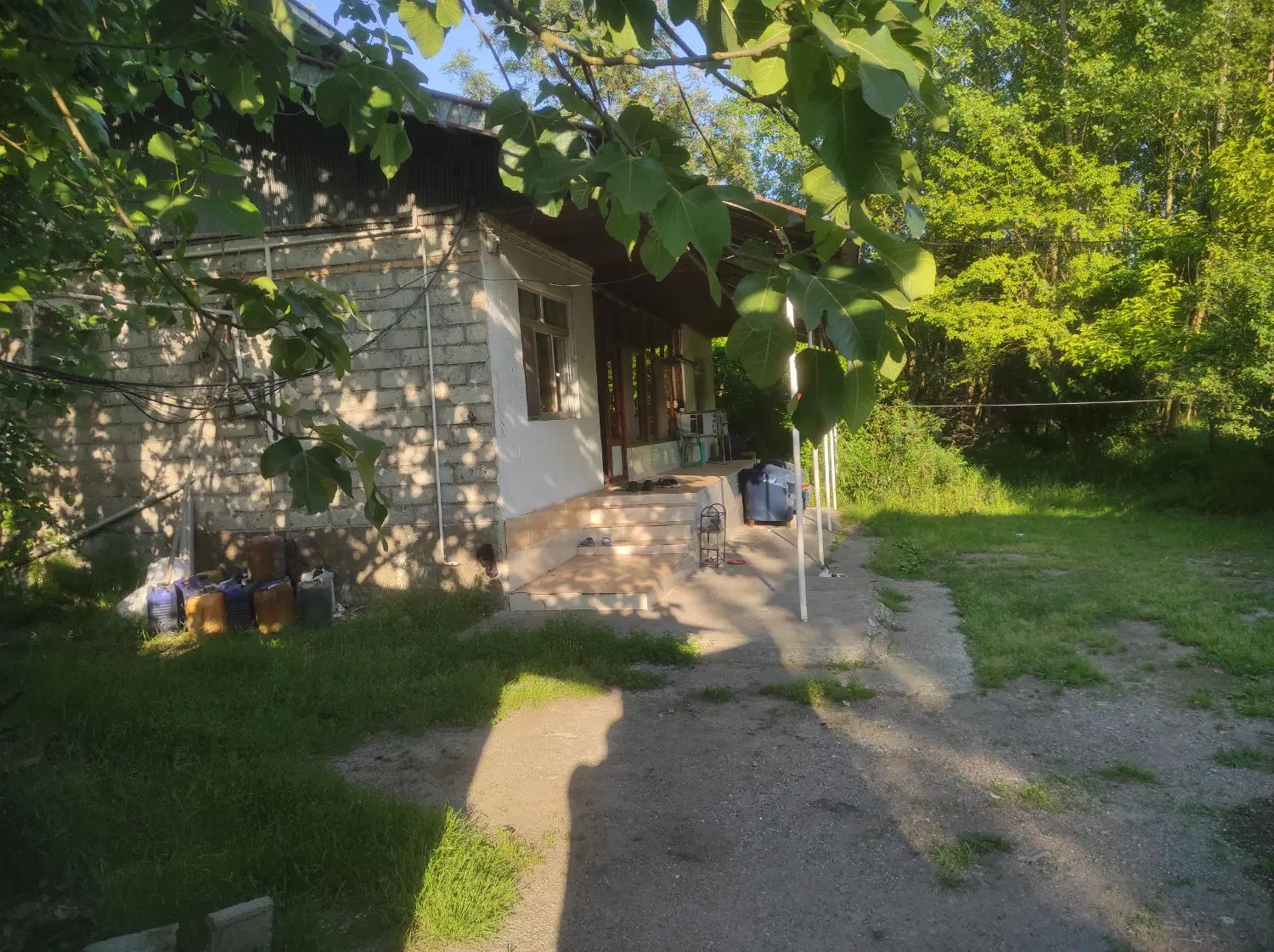 خانه ویلایی  با زمین
