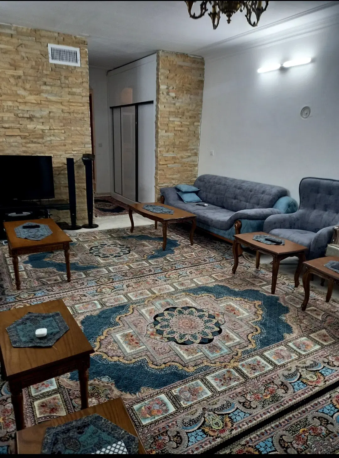 اپارتمان ۹۰ متری