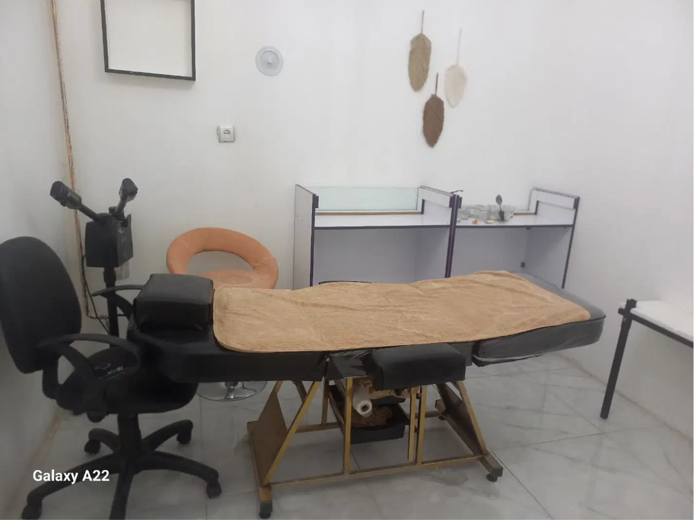 اجاره اتاق درمزون با لوازم یابدون لوازم فقط بانوان