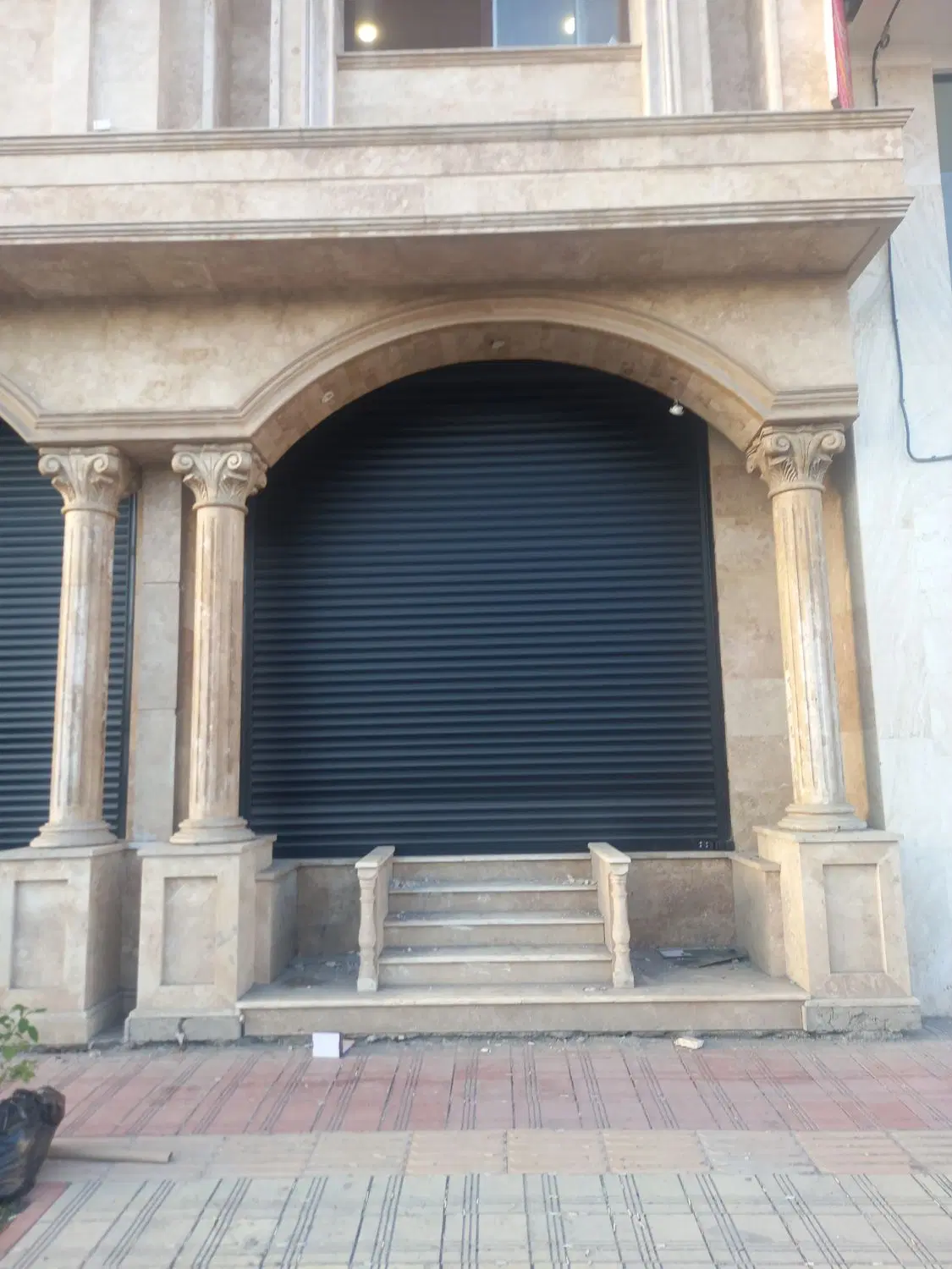 اجاره مغازه ۶۰ متری نزدیک میدان گل